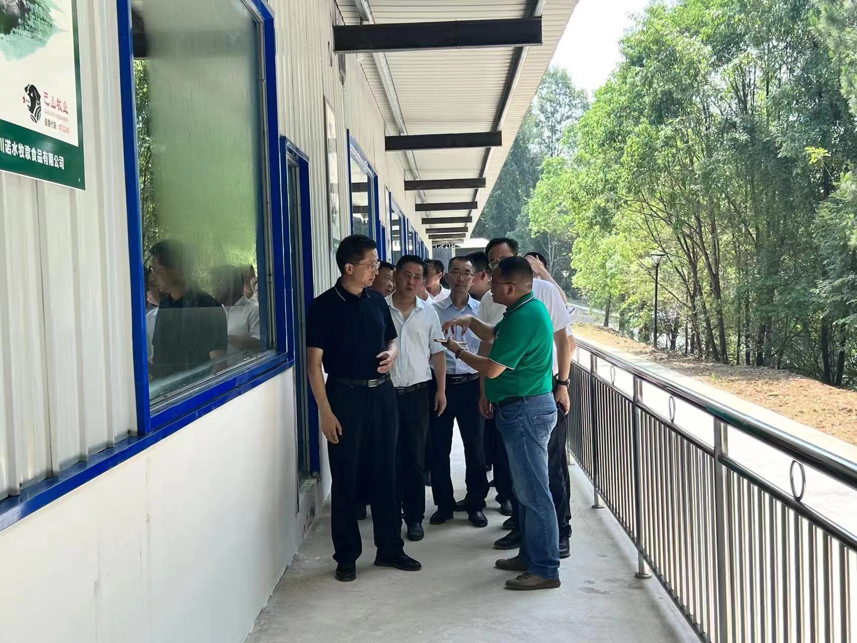 0dfc389c1de5a80ef826e4f7c2d4715