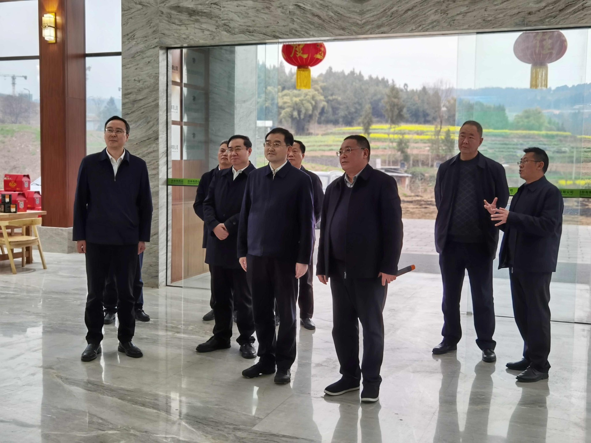 省人社廳劉曉博副廳長(zhǎng)一行蒞臨我司調(diào)研就業(yè)創(chuàng)業(yè)工作