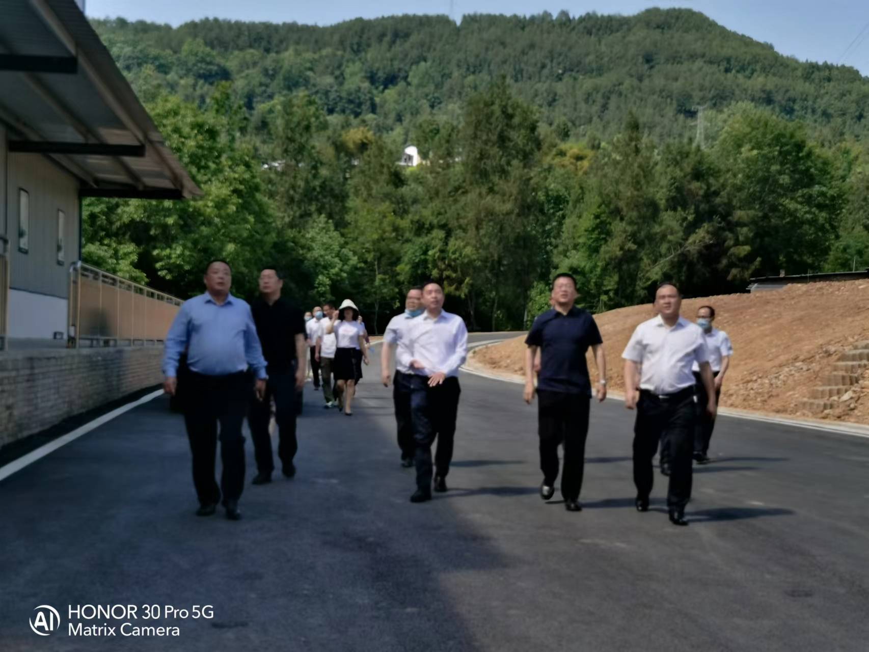 浙江省金華火腿有限公司、華統(tǒng)肉制品股份有限公司來我司實地參觀考察